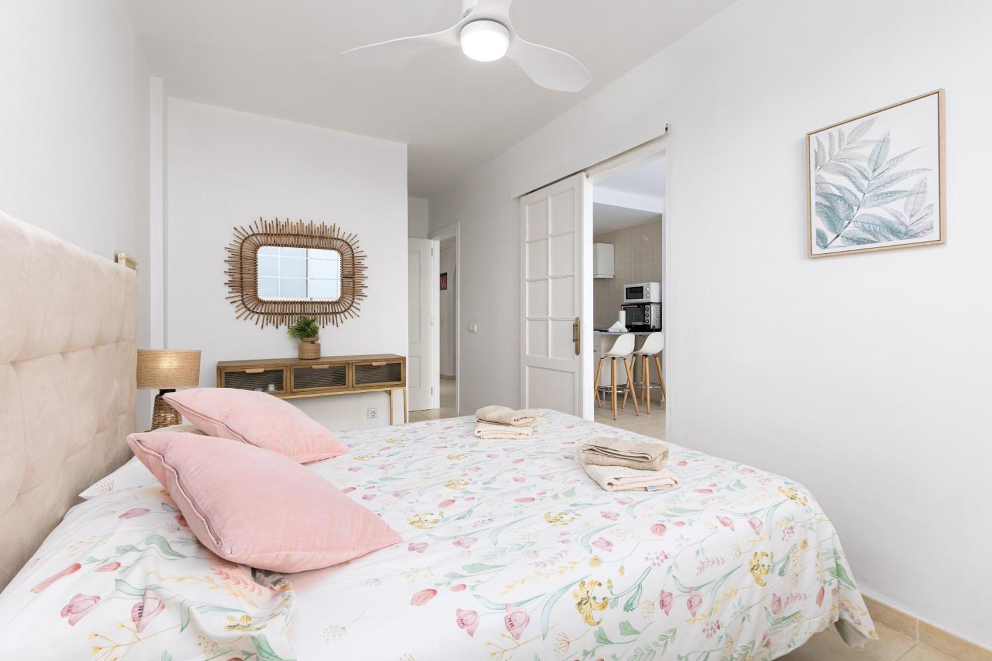 Home2Book Sea View & Terrace Escape, Playa Paraiso Κόστα Κάλμα Εξωτερικό φωτογραφία